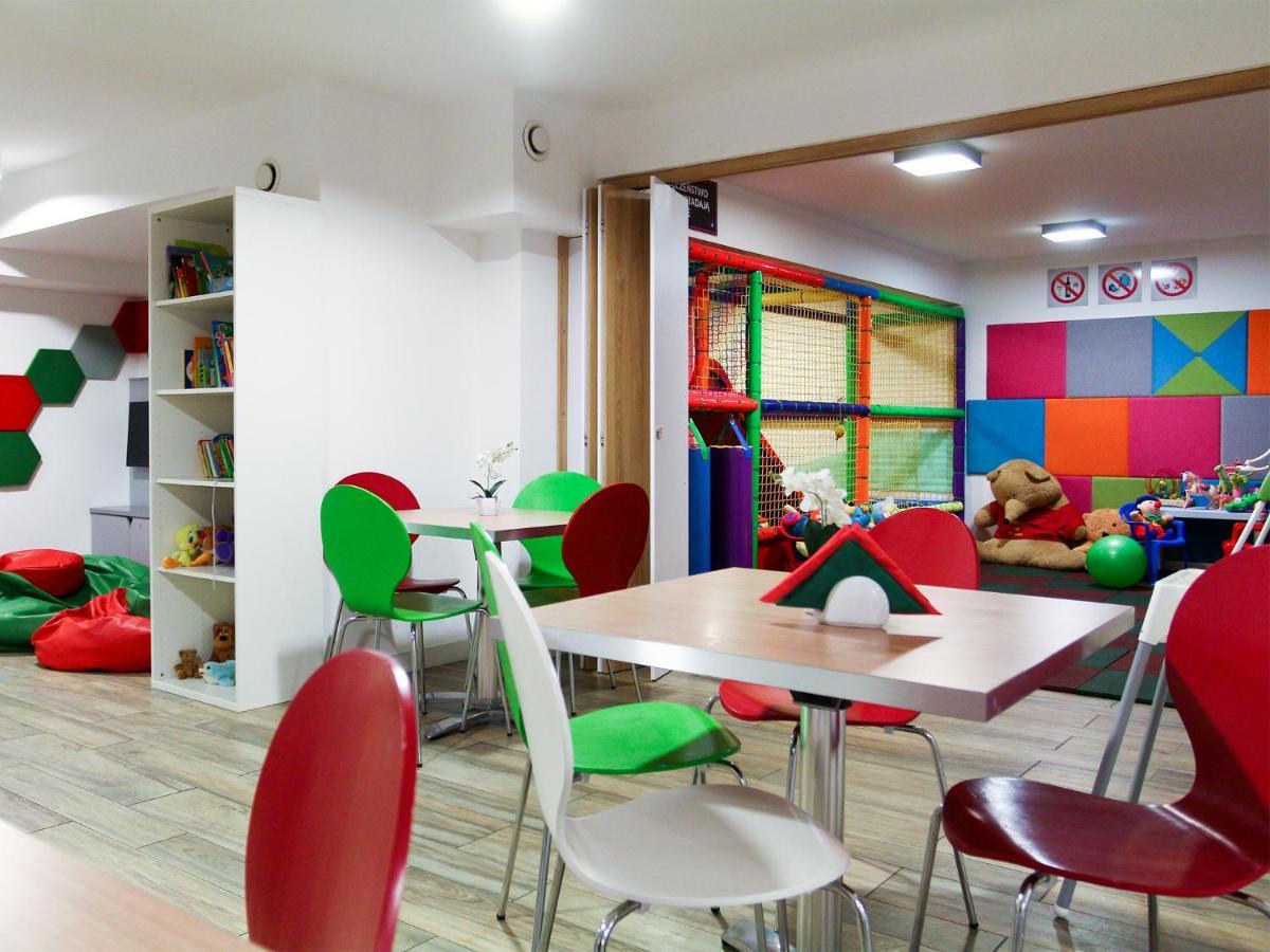 Apartamenty Marina Jastrzębia Góra Esterno foto
